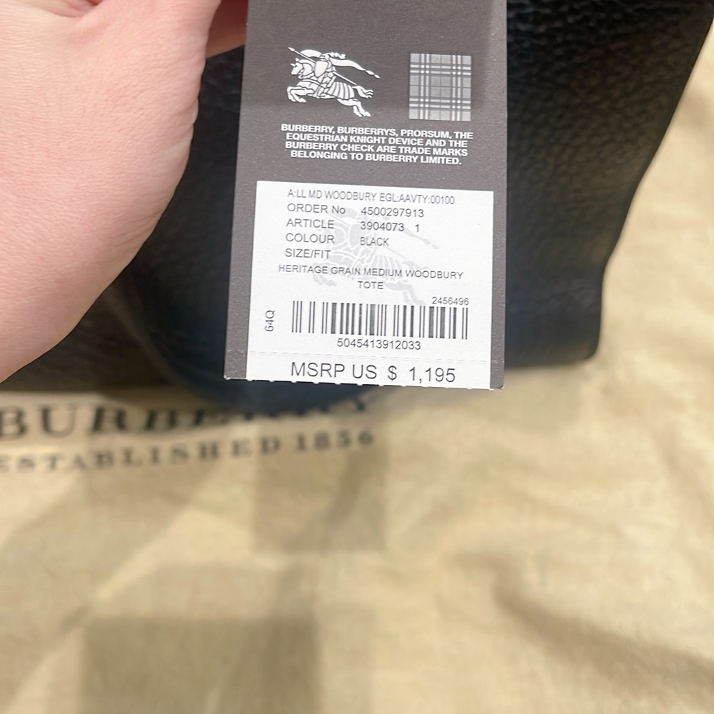Burrbery bag